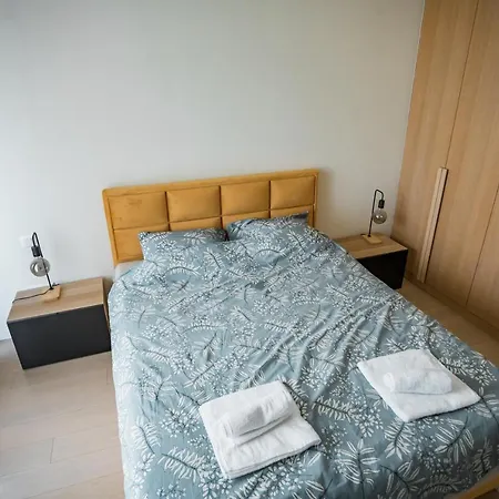 Neva Magnolia Belgradewaterfront * بلغراد